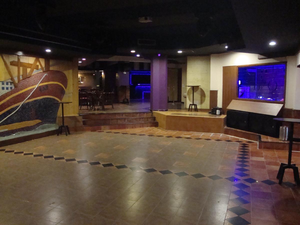 Hotel North Park Panchkula Bagian luar foto